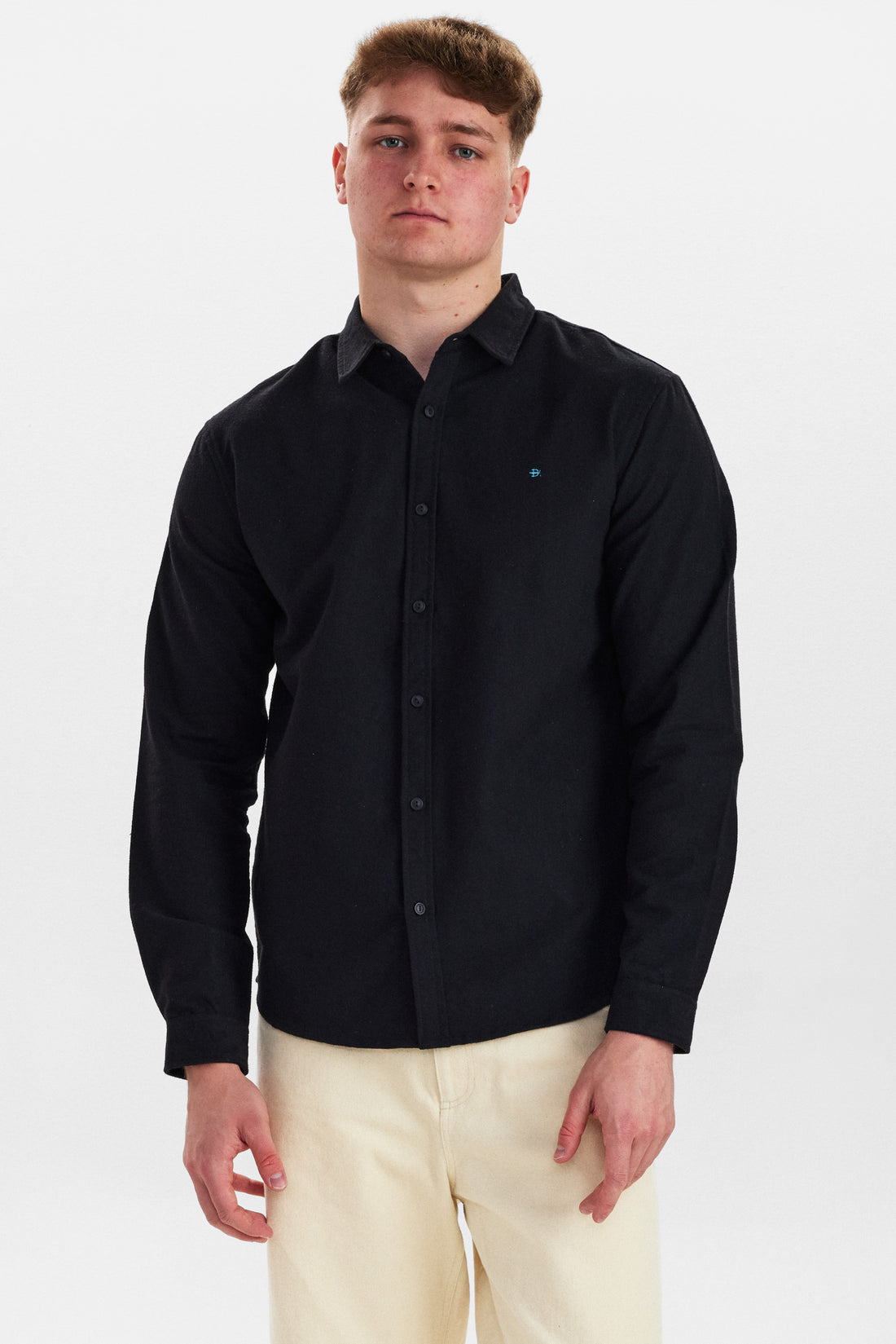 DXNMXRK. Derry Outlet Black