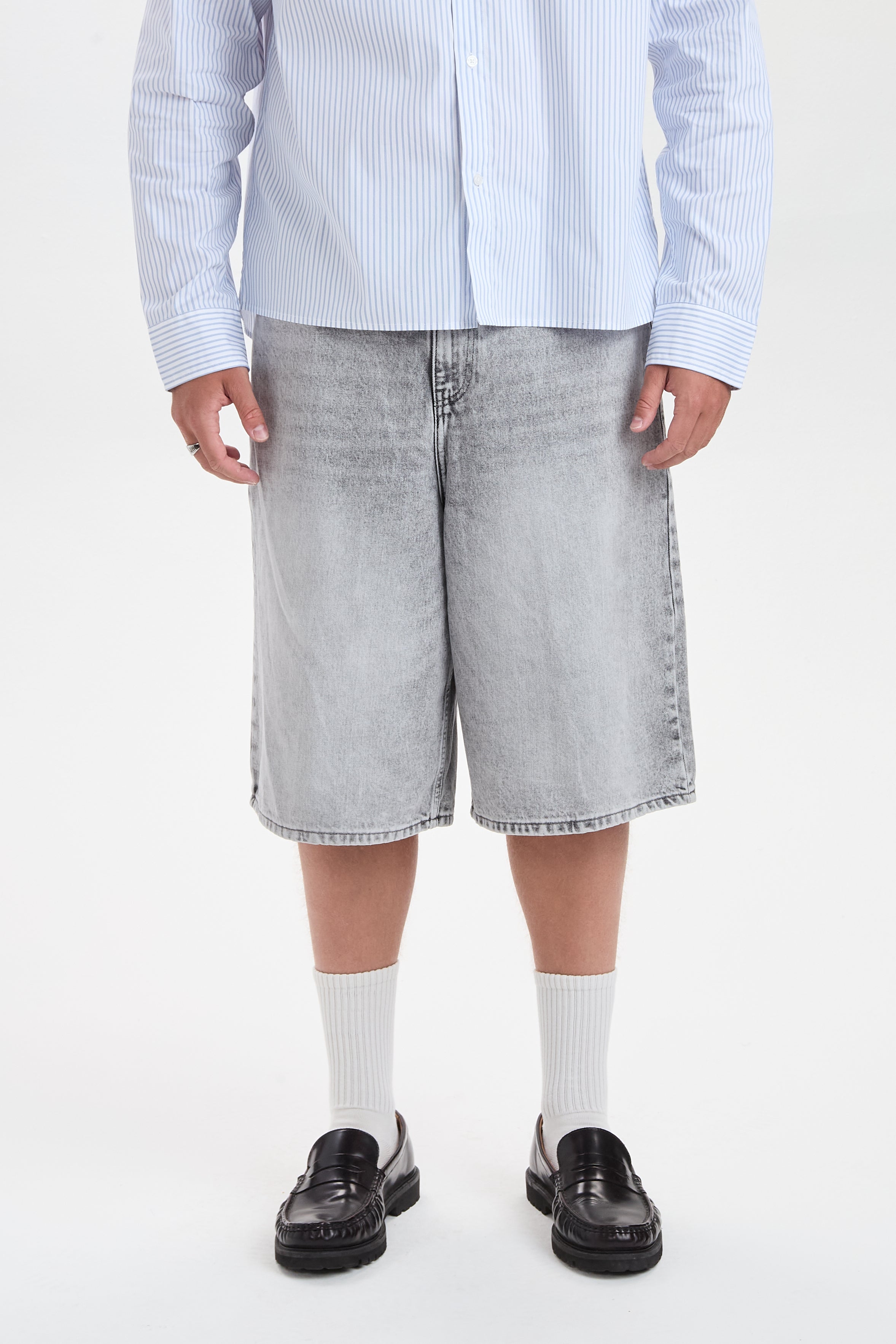DXHarri Grey Wide Fit Denim Shorts